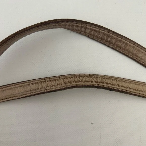 Michael Kors Jet Set Soft Leather Tote in Stone/Ecru w/Tan straps & Gold accents - Picture 10 of 16